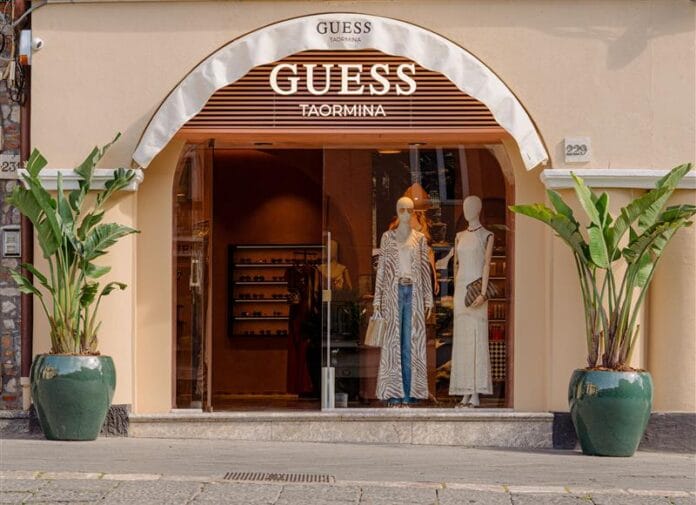 Nuovo store Guess a Taormina