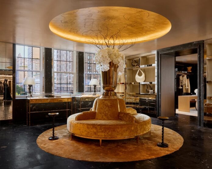 Schiaparelli inaugura un boutique da Bergdorf Goodman
