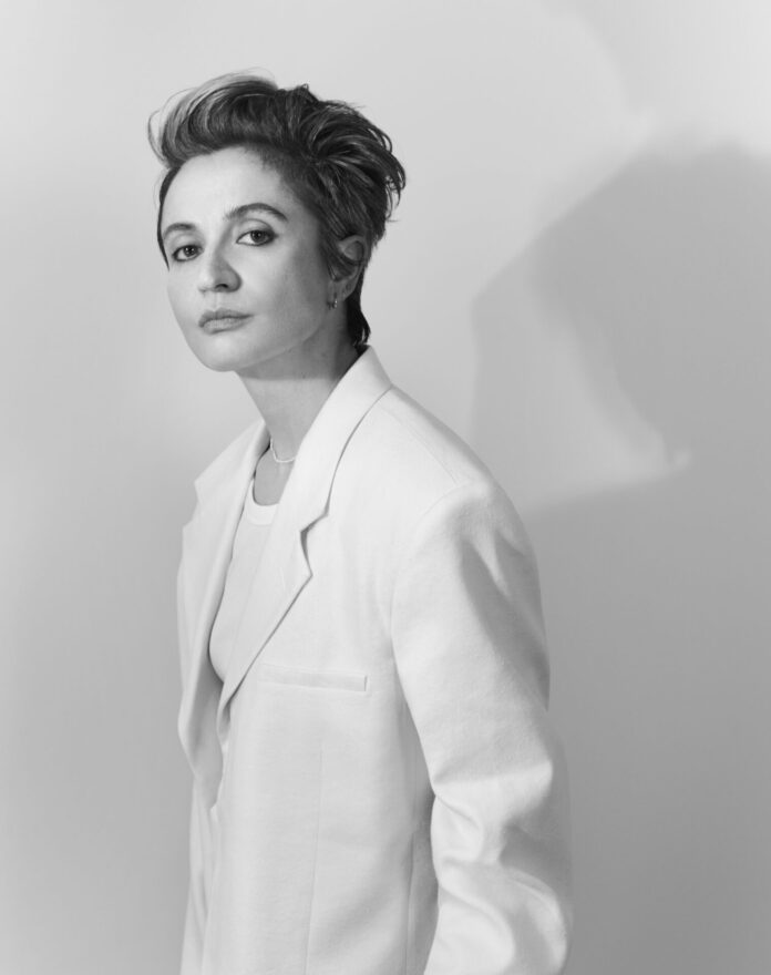 Veronica Leoni_Shot by Collier Schorr